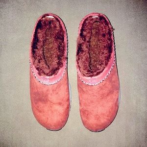 Merrell Encore Fleece Lined Slip Ons